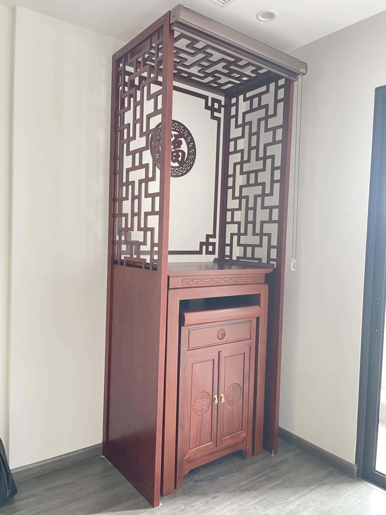 Bàn thờ gỗ đẹp giá tốt - ảnh thu nhỏ 3