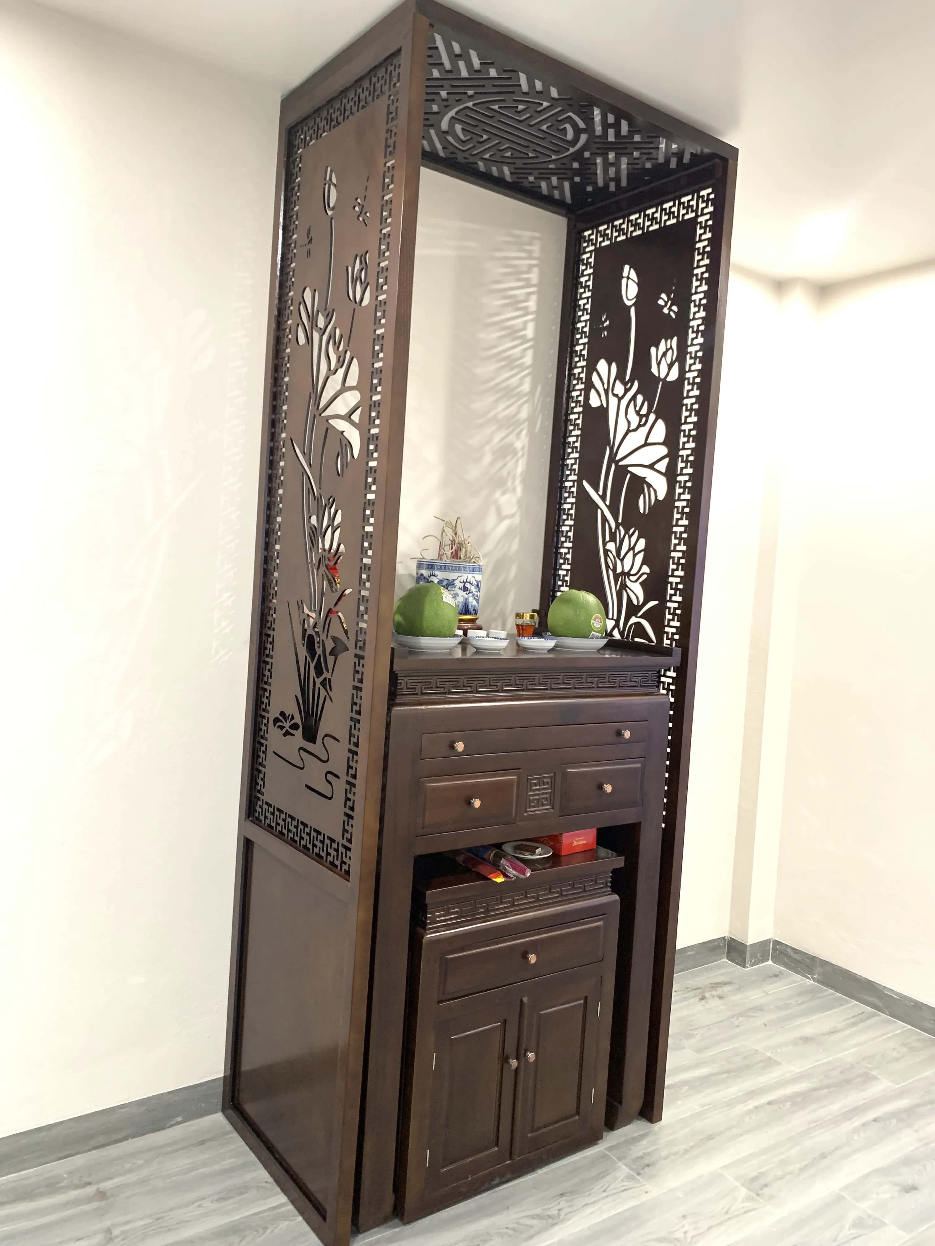 Bàn thờ gỗ tự nhiên đẹp - ảnh thu nhỏ 1