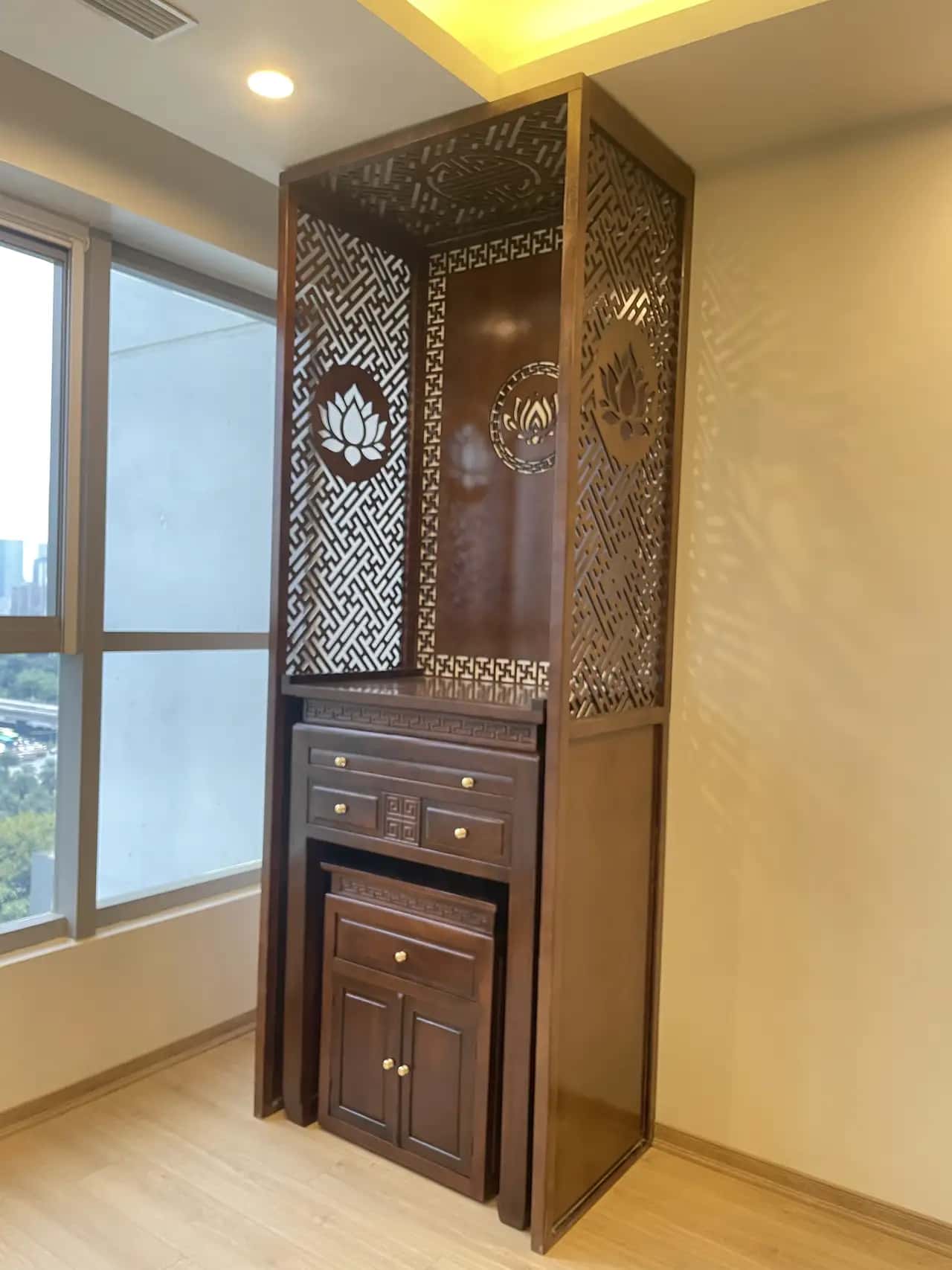 Bàn thờ gỗ Thịnh Phát - ảnh thu nhỏ 2