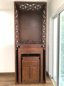 Bàn thờ gỗ tự nhiên hiện đại đẹp - 1