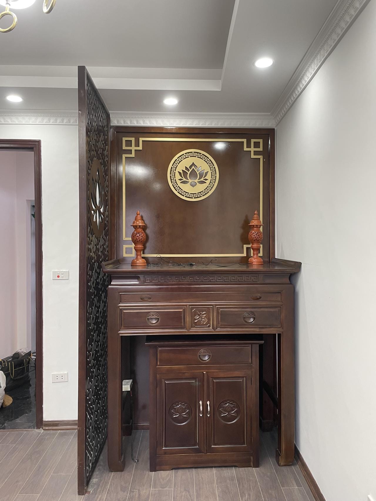 Bàn thờ Thịnh Phát giá tốt